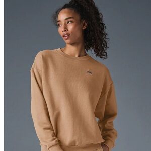 Accolade Crew Neck Pullover Toasted Almond
